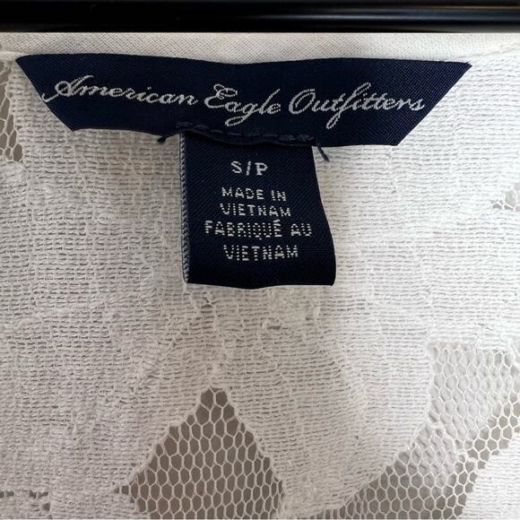 2011 American Eagle floral lace off white sheer blouse size Small - Picture 5 of 5